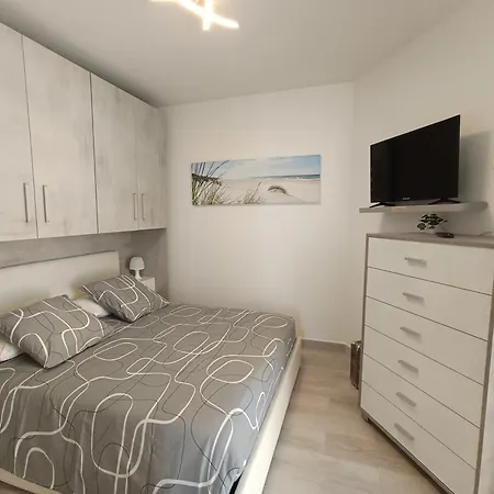 Apartmán Coquet 2 Pieces Entierement Renove Et Climatise *
